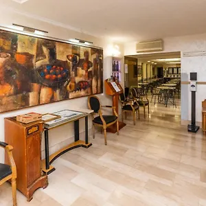 vizitați hotelul